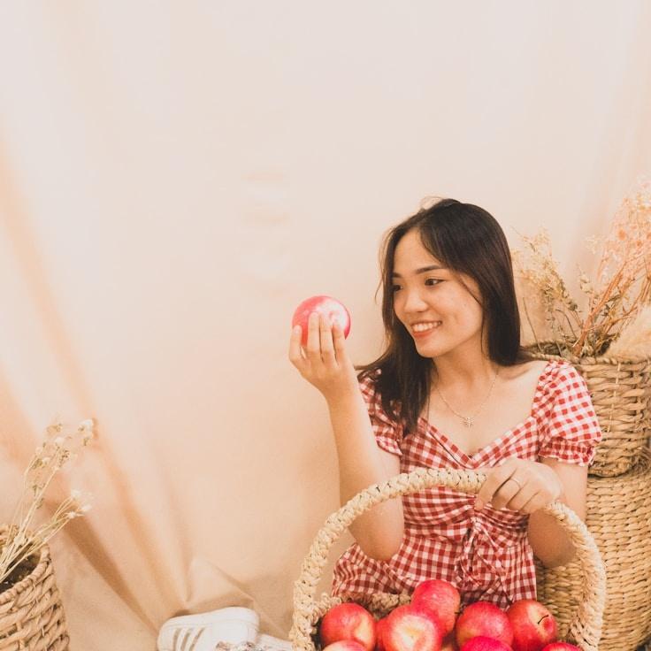 Portrait of Arielle Costa, group coordinator and fusion cooking expert